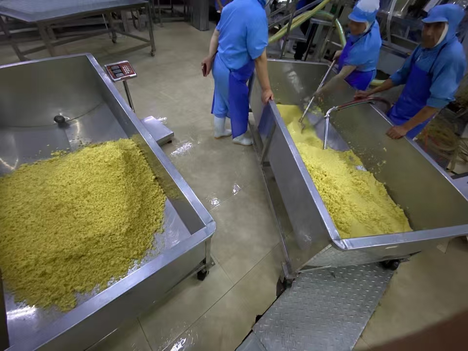 Basket centrifuge (4).jpg